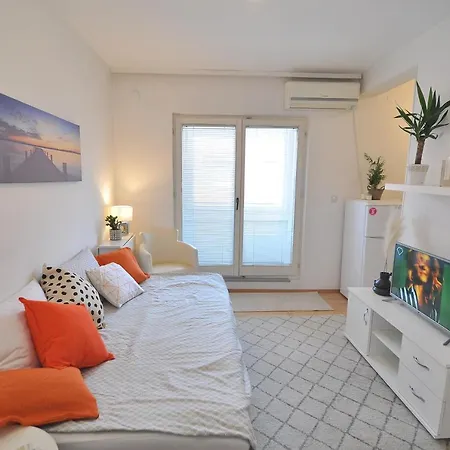 Charming Near Downtown * Belgrade